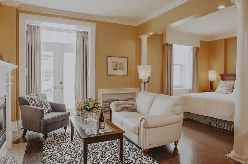 Suites at Inn on the Twenty in Jordan Village, ON.