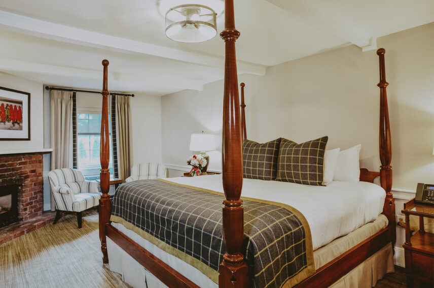 Pillar and Post Deluxe Guestroom